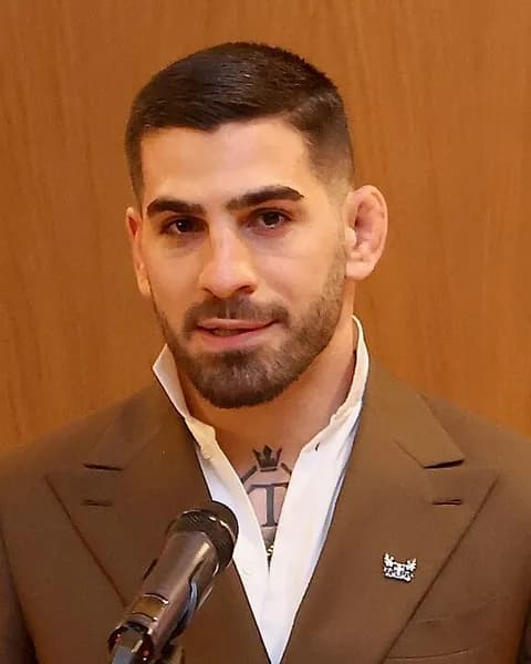 Ilia Topuria en el Palacio Orbeliani (2024)